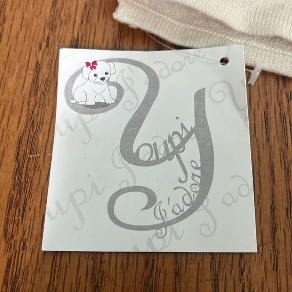 Women’s Cashmere Gloves and Scarf Set - Cream with Miniature Breed Dog Design - Picture 2 of 6